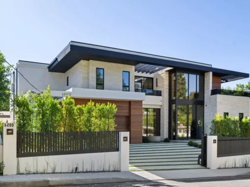 Top Factors to Consider Before Buying a Home